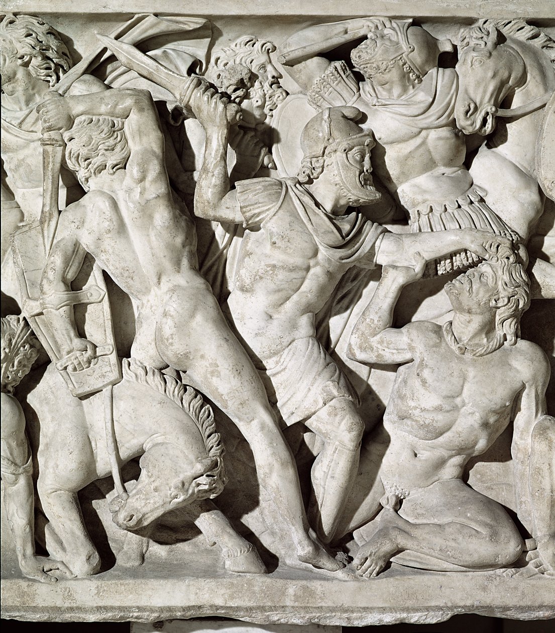 Detalj av en sarkofag som visar en strid mellan romarna och galaterna sten av Roman