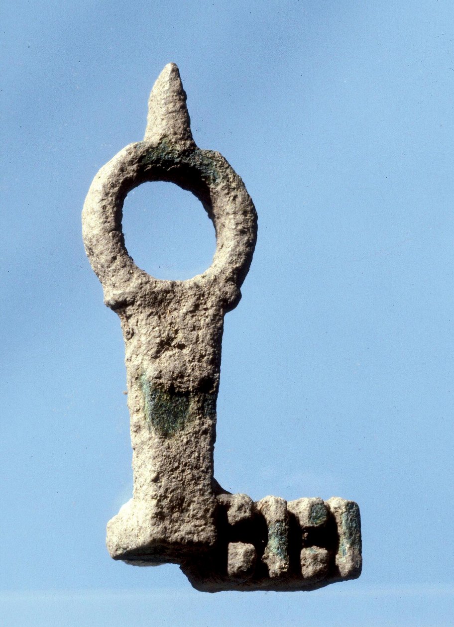 Husdörrnyckel hittades i utgrävningar av Tiberius, sen romersk - tidig bysantinsk period av Roman