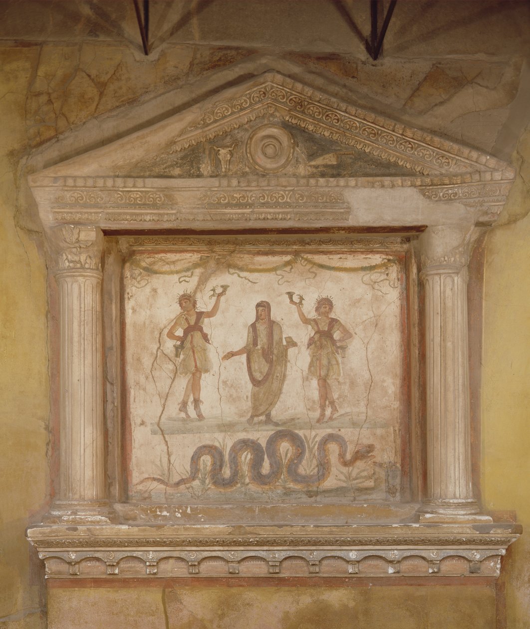 Hushållshelgedom, från Casa dei Vetti (Vettiis hus) (fresk på sten) av Roman