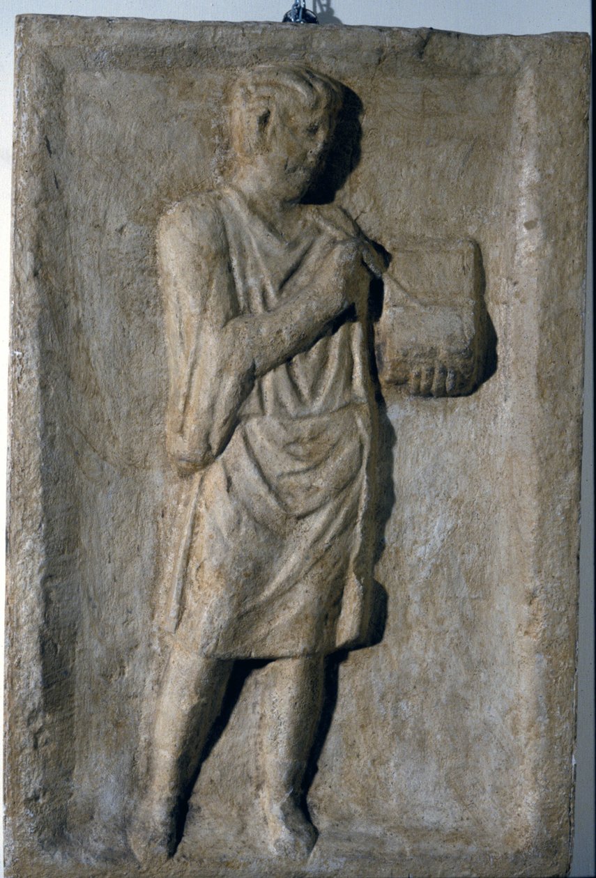 Låg romersk relief från 300-talet e.Kr. En författare. av Roman