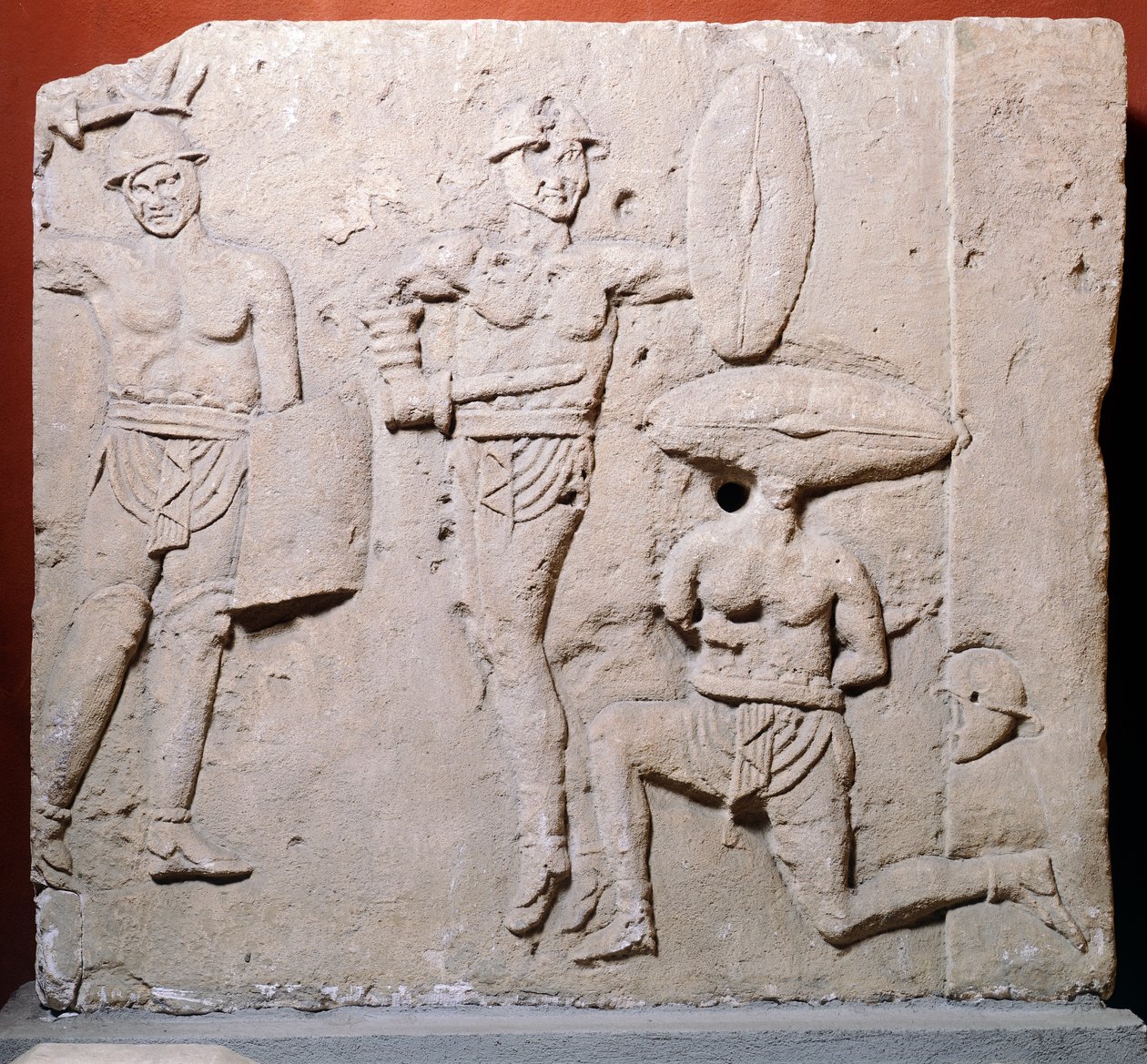 Relief som visar gladiatorscenen från Due Madonne-området, Bologna, romersk civilisation av Roman