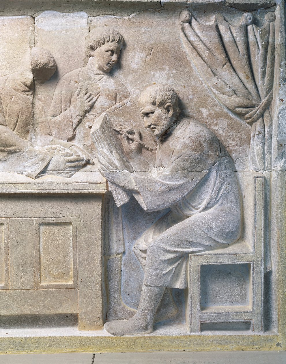 Relief från mausoleet föreställande skatteindrivare av Roman
