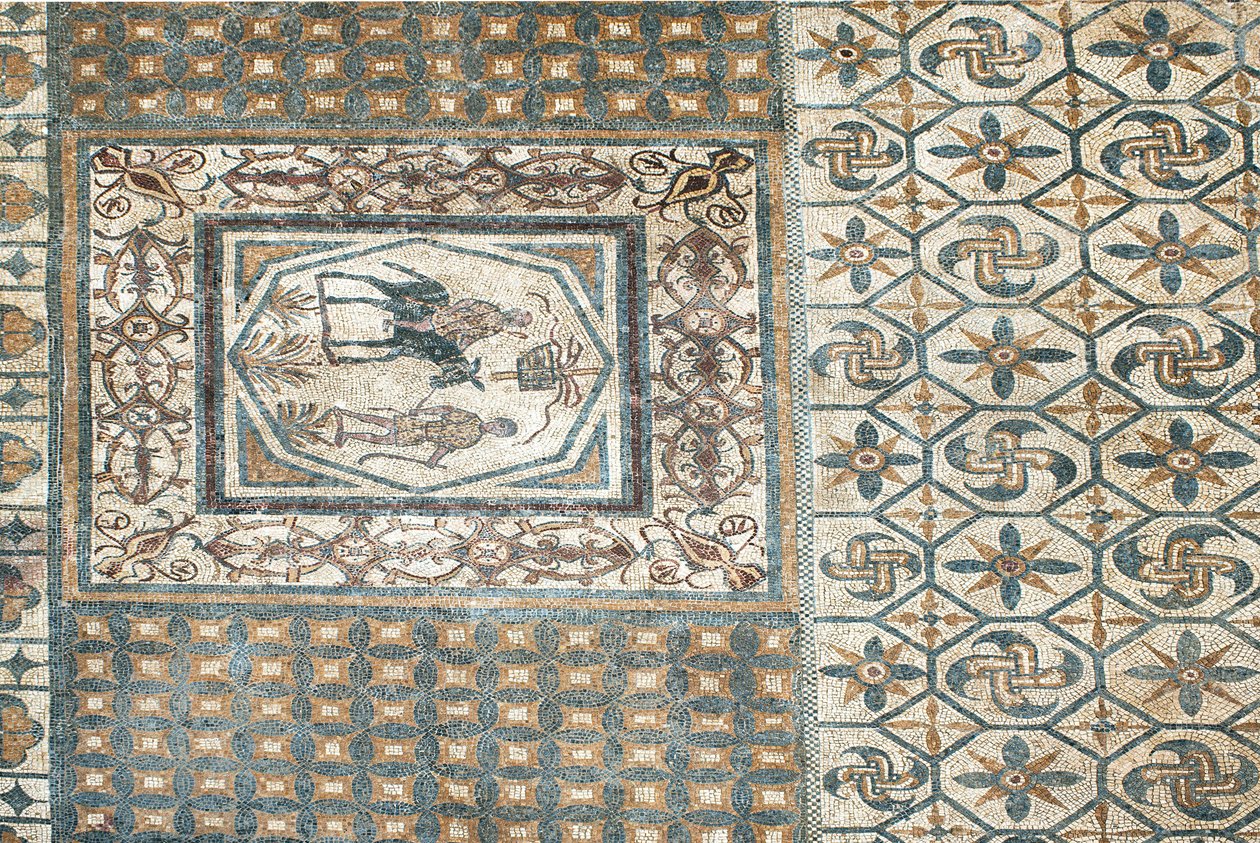 Rester av mosaikerna i den romerska staden av Roman