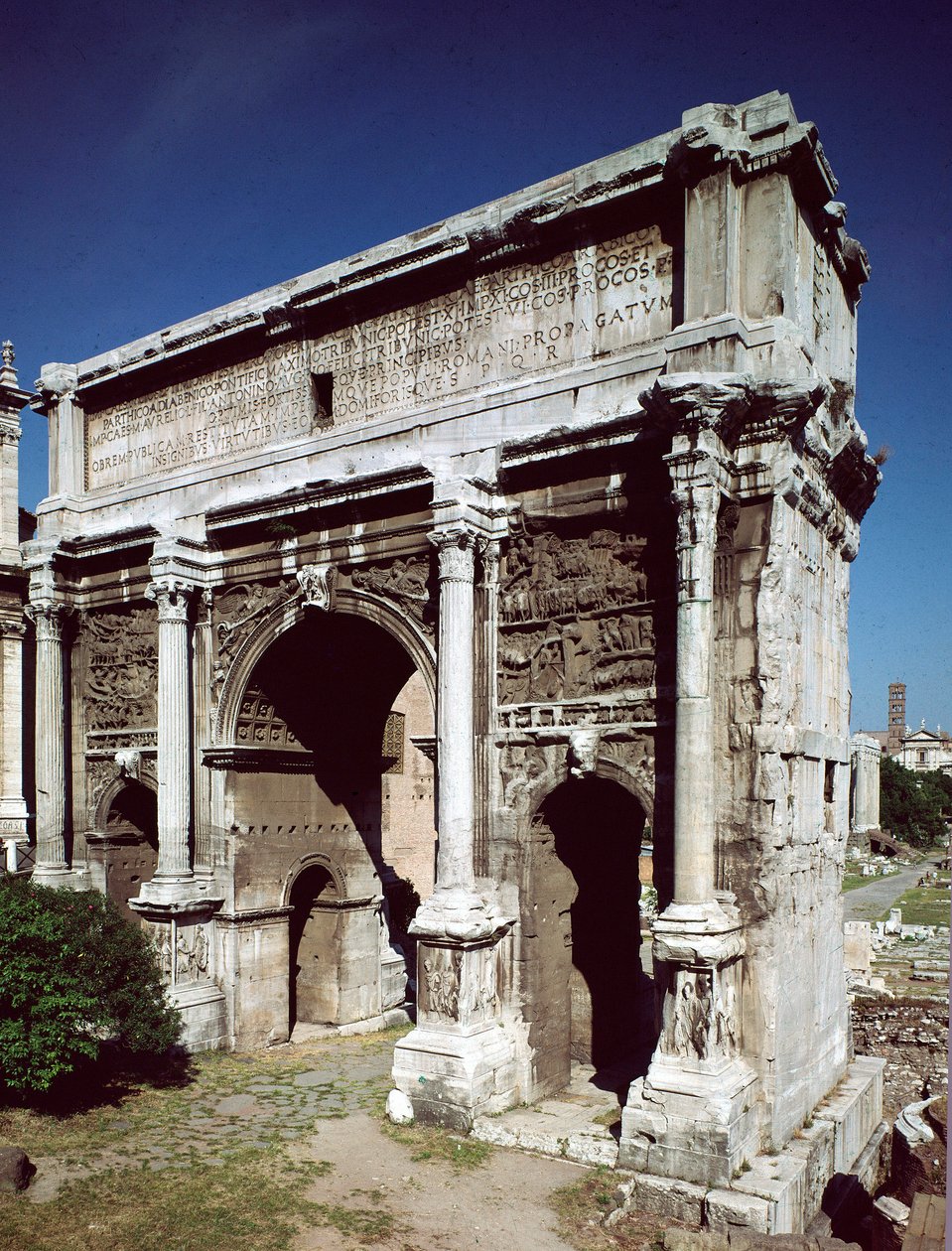 Romersk konst: Triumfbågen av den romerske kejsaren Septime Severus (Lucius Septimius Severus) (146-211) realiserad 203 AD, Forum Romanum, Rom av Roman