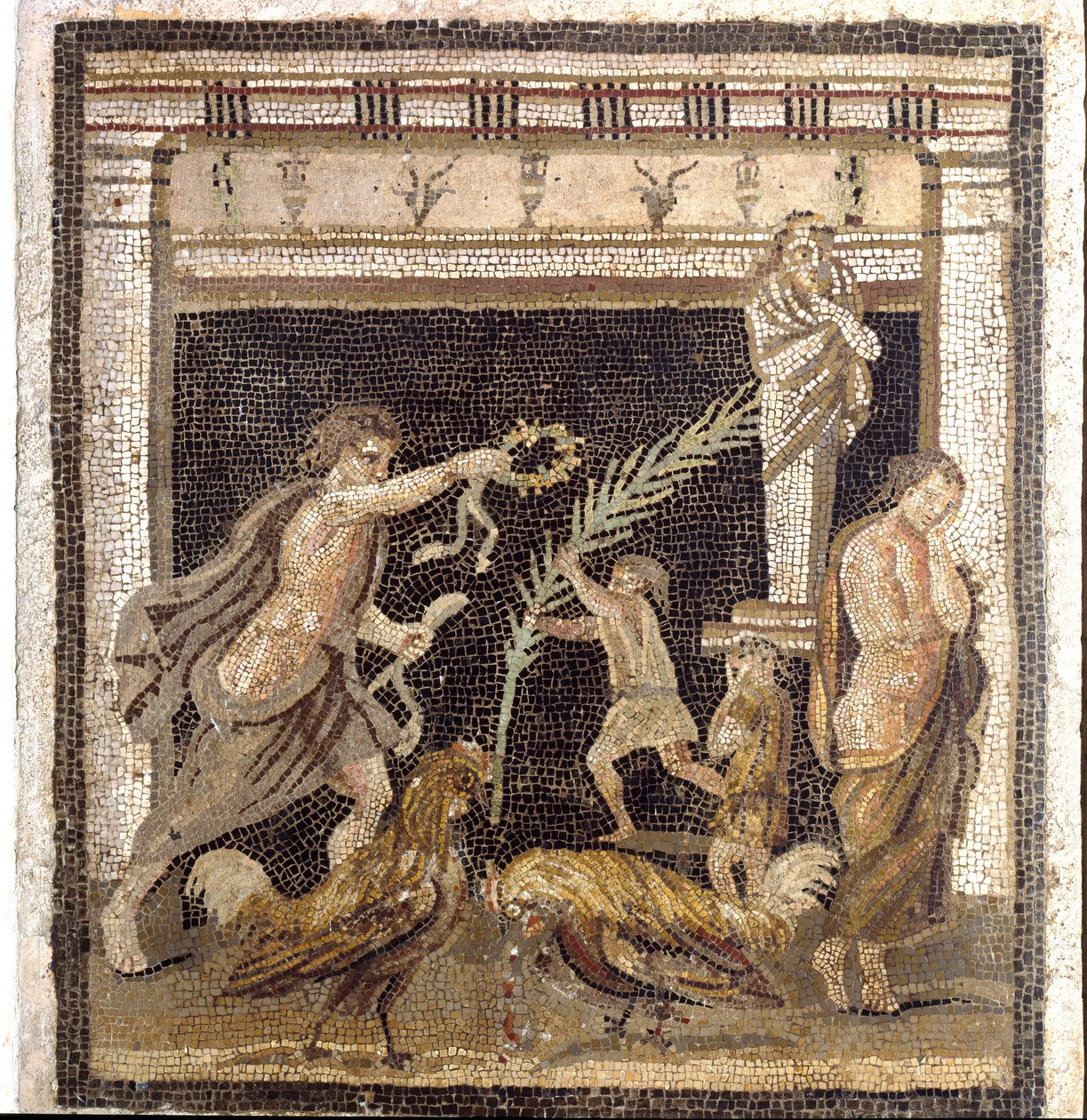 Romersk konst: tuppfäktning i en palestra i närvaro av personifieringarna av nederlag och seger. Mosaik från Villa du Labyrinth i Pompei. 2:a stilen. Dämpa. 46x42 cm Museo Archeologico Nazionale, Neapel av Roman
