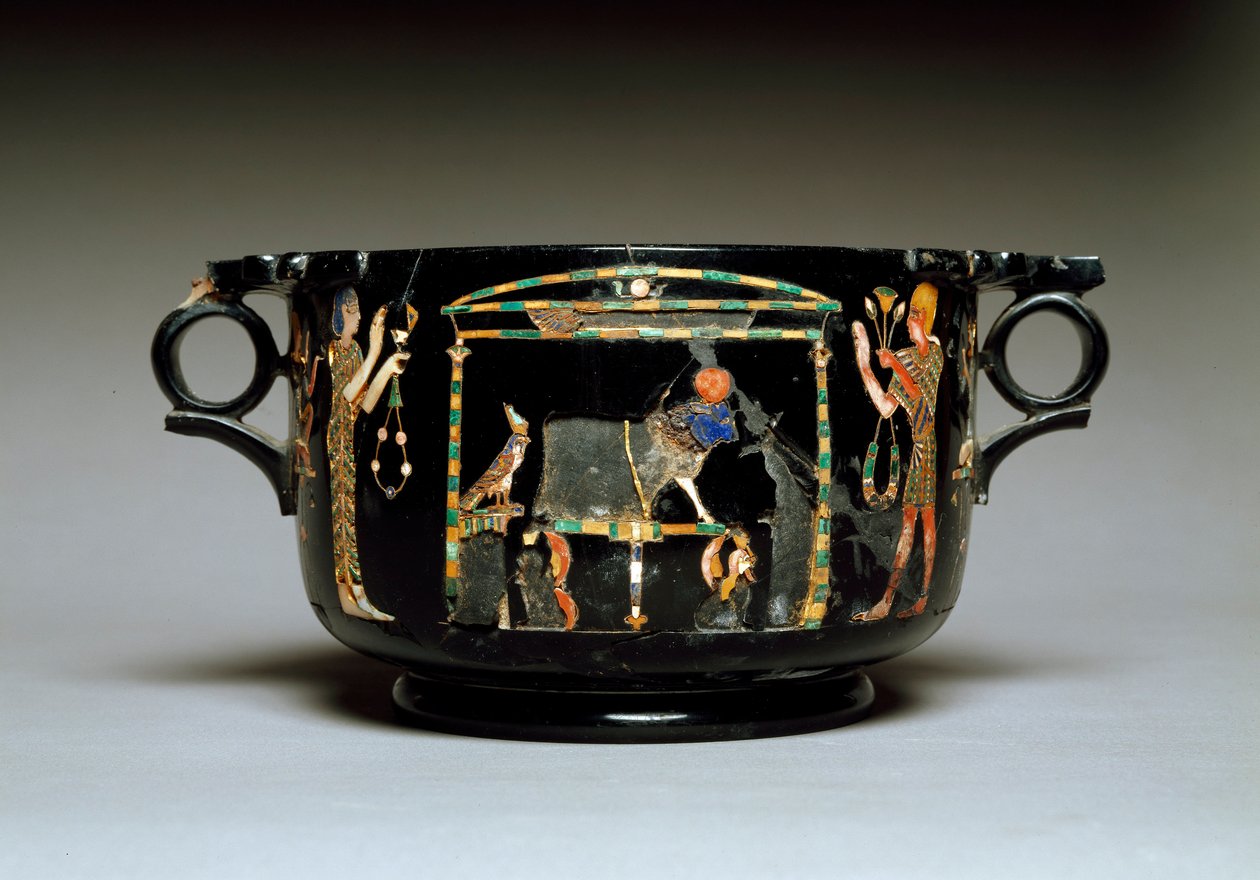 Romersk konst: kopp med egyptiska motiv. Från Castellammare di Stabia. 1:a århundradet e.Kr. Storlek 12 cm National Archaeological Museum, Neapel av Roman
