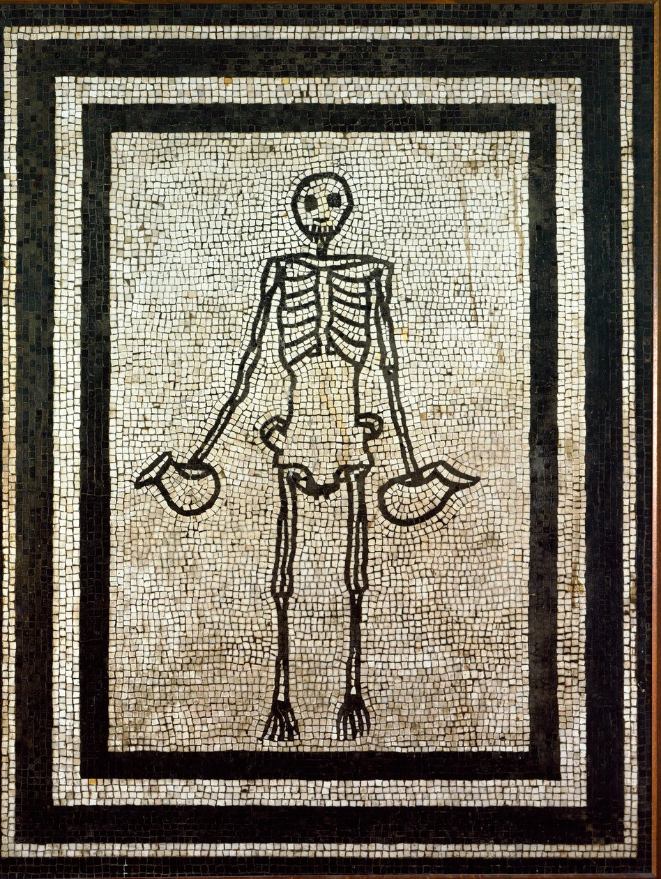 Romersk konst: skelett som håller två kannor. Mosaik från 1:a århundradet. Neapel, museo nazionale archeologico - romersk konst: skelett som håller två kannor. Mosaik från 1:a århundradet från Pompeji. Nationella arkeologiska museet, Neapel, Italien av Roman