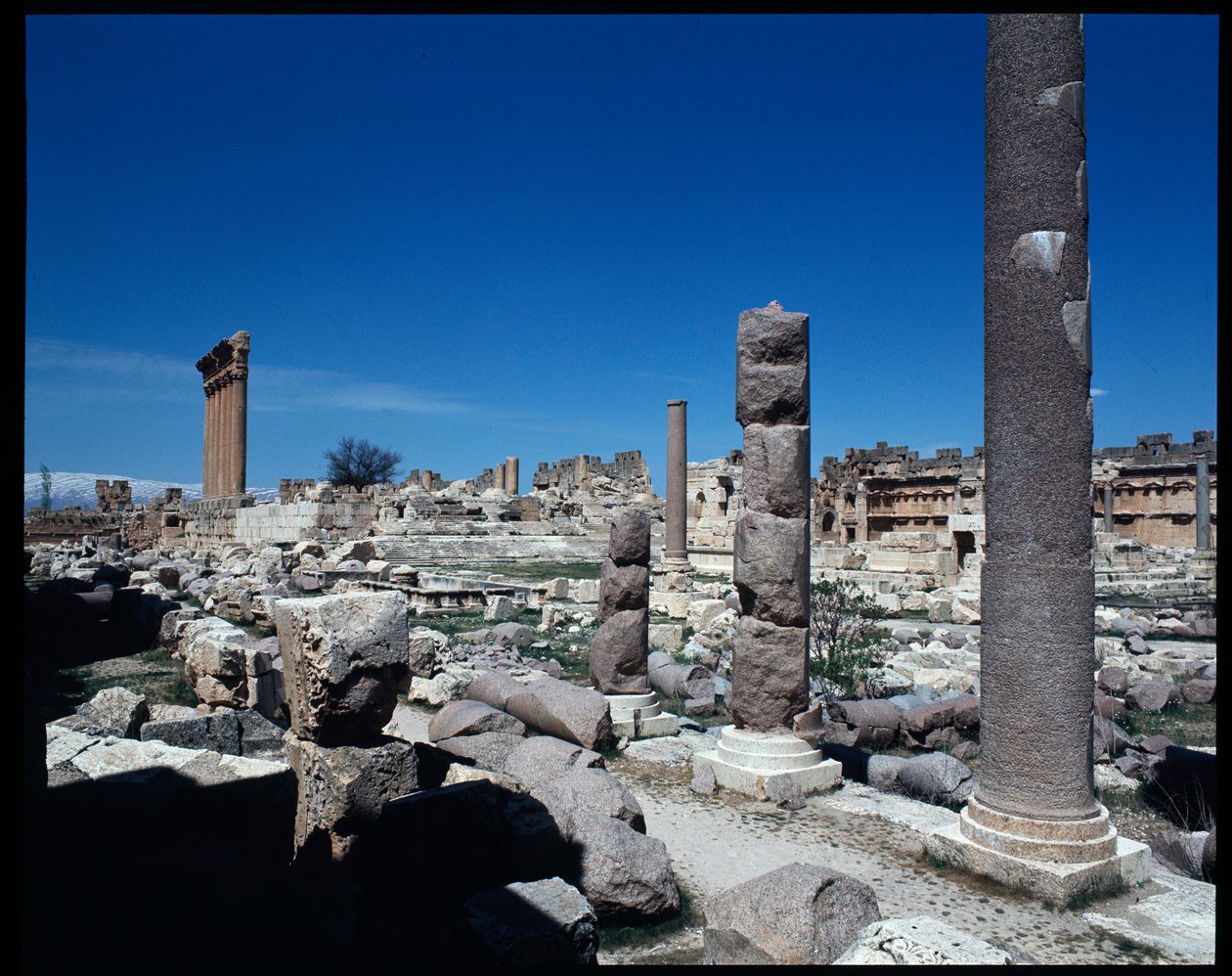 De sex kolonnerna vid Jupiters tempel av Roman