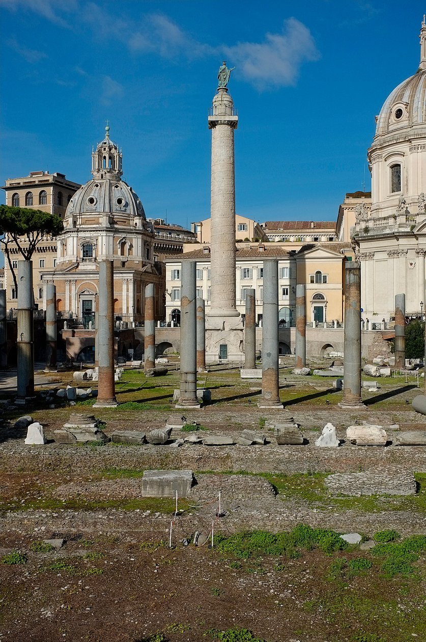 Utsikt över forumet och Trajanus kolumn av Roman