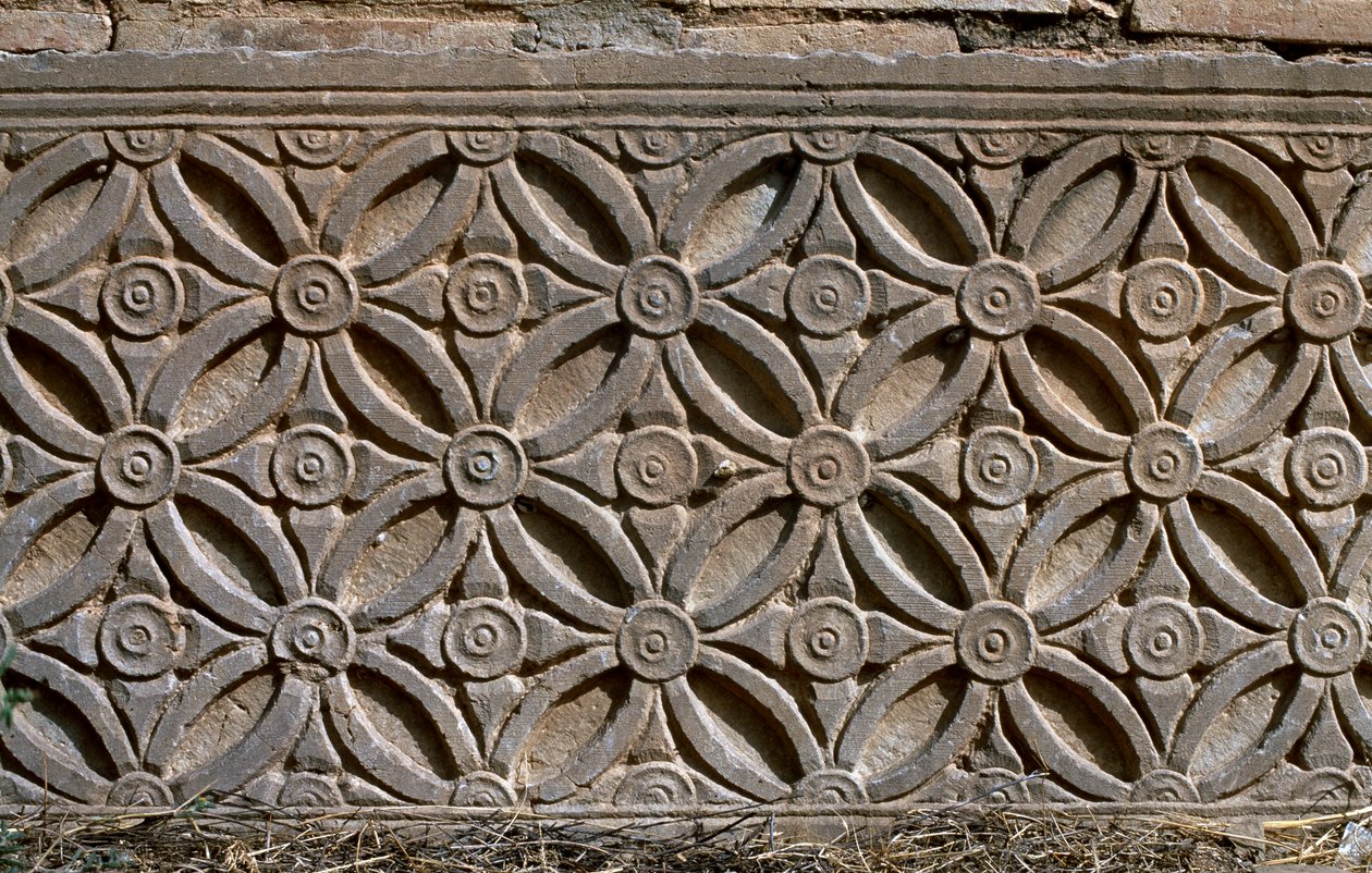 Arkitektoniskt fragment med snidad dekor, Högkejsarperioden (27 f.Kr.-395 e.Kr.) av Roman Imperial Period