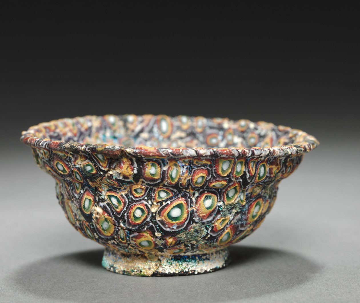 Millefiori Bowl, 1-100 av Roman Imperial Period
