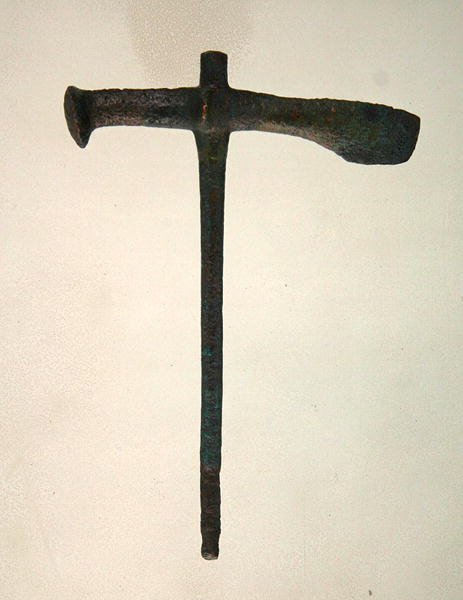 Yxa, hittad vid Bebra (koppar) av Roman Roman