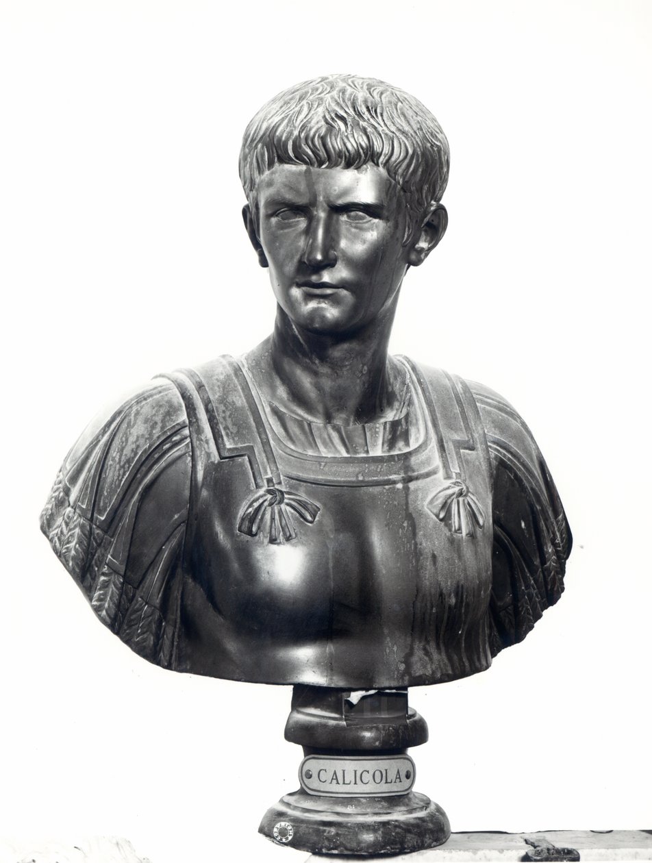Byst av kejsar Caligula (c.12-41) (brons) (s/v foto) av Roman Roman