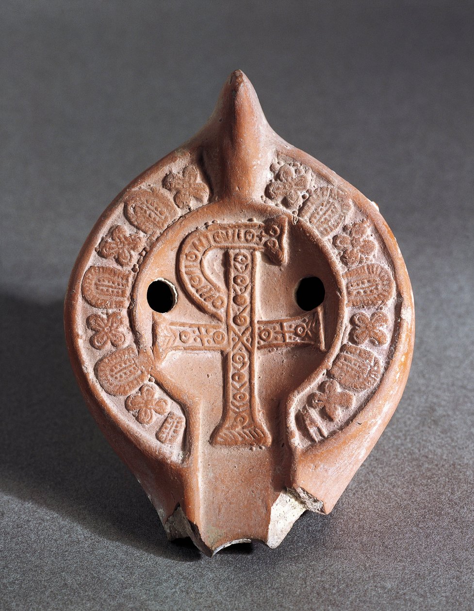 Dekorerad lampa med Chi-Rho, terrakotta av Roman Roman