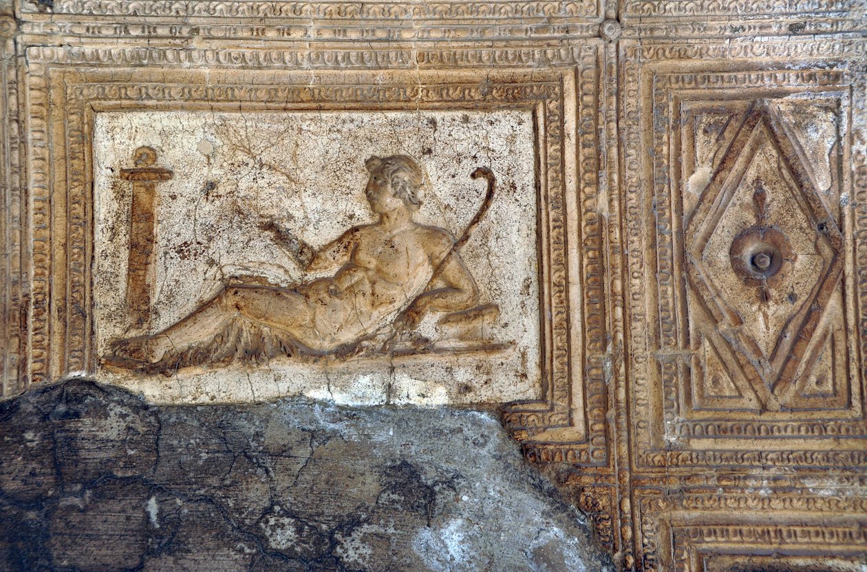 Herculanum (Herculaneum, Ercolano, Italia, Italien) - basrelief: karaktärsförlängning, dekorationsdetalj - romersk konst - Foto Patrice Cartier - av Roman Roman