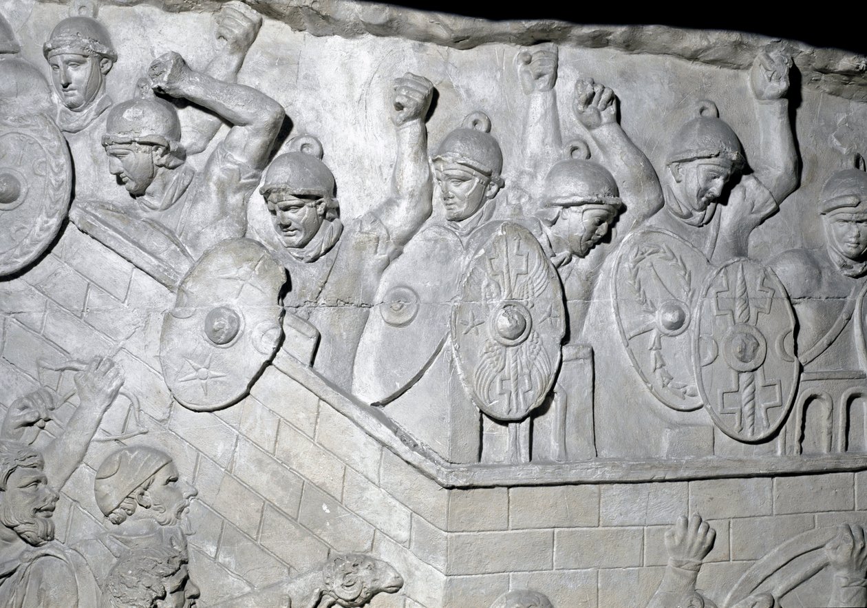 Romersk konst: "" Romerska soldater till försvar av ett fäste"" Form från 1862 som återger basrelieferna av Trajanus kolumn (kolonn Trajanus) (Colonna Traiana) i Rom byggd under kejsar Trajanus regeringstid (53-117). Trajane-kolonnen firar minnet av vi av Roman Roman