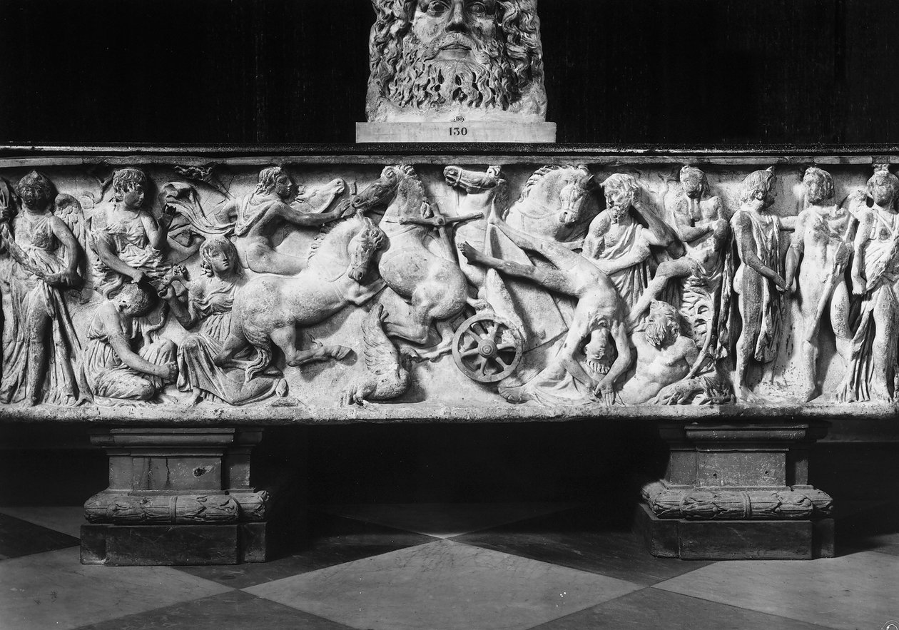 Sarkofag med Phaetons fall (marmor) av Roman Roman