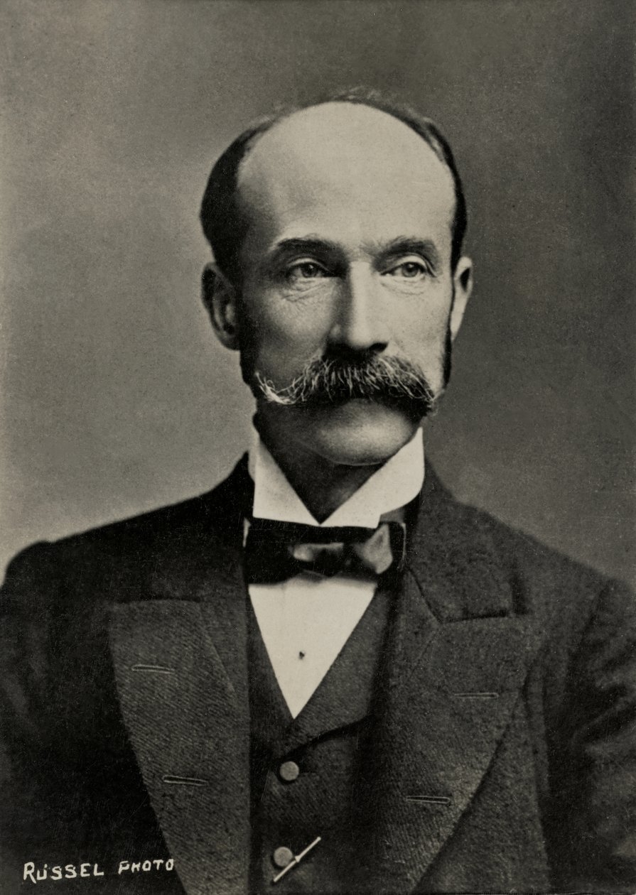  av Russell and Sons