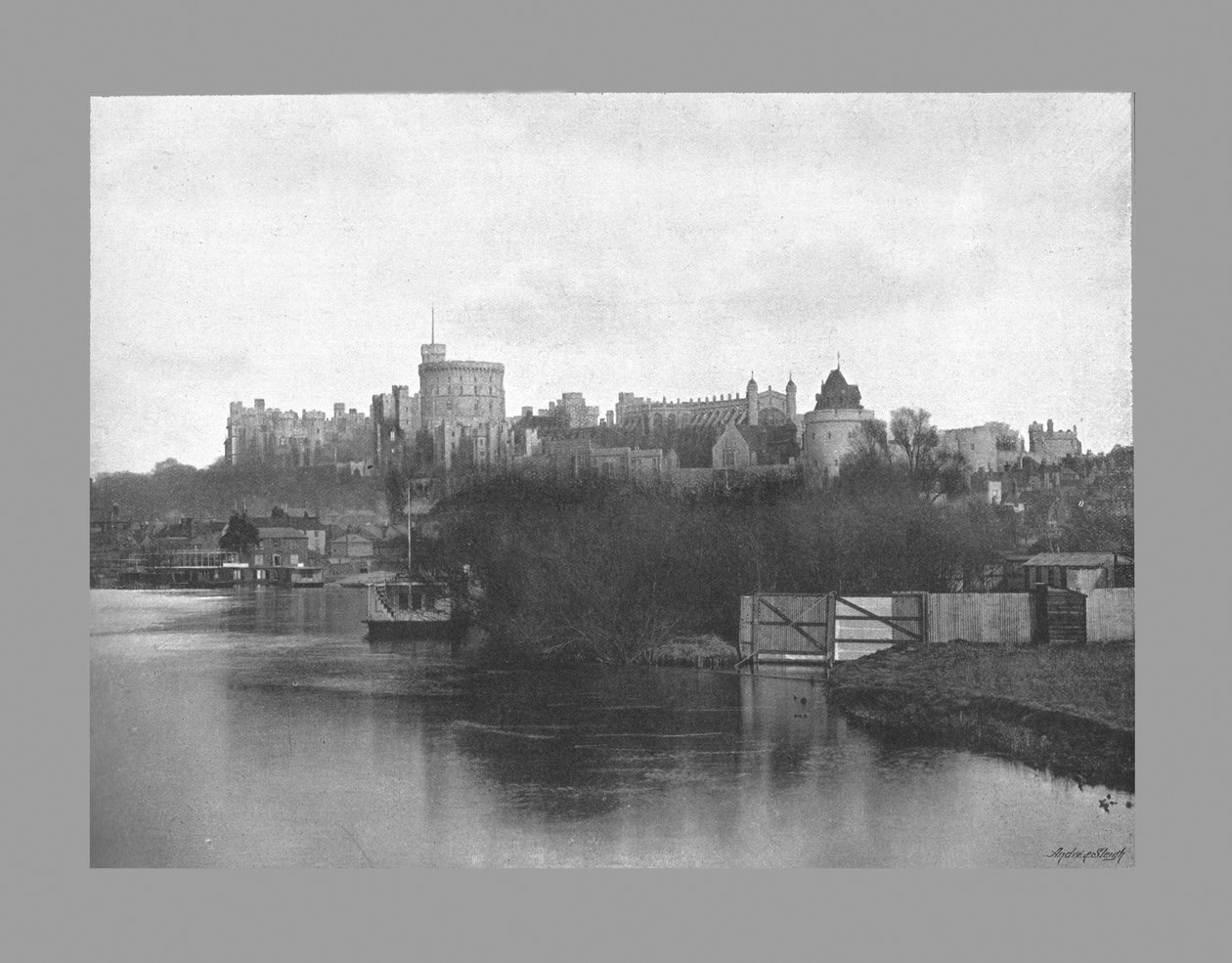 Windsor Castle, c1900 av Russell and Sons