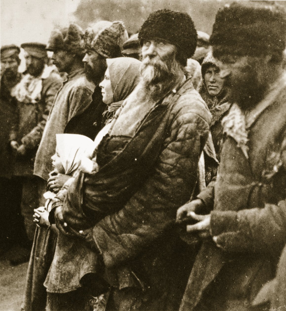 Efterdyningarna av inbördeskriget: Ingenstans att begrava de döda (sepiafoto) av Russian Photographer