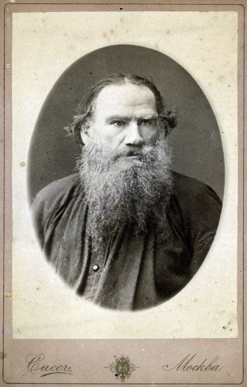 Porträtt av Lev Nikolajevitj, greve Tolstoi (Leon Tolstoi), rysk författare (1828-1910). av Russian Photographer
