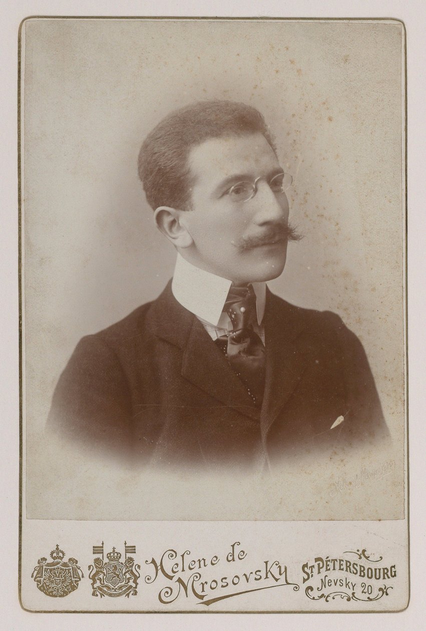 Porträtt av målaren Leon Bakst (1866-1924) av Russian Photographer
