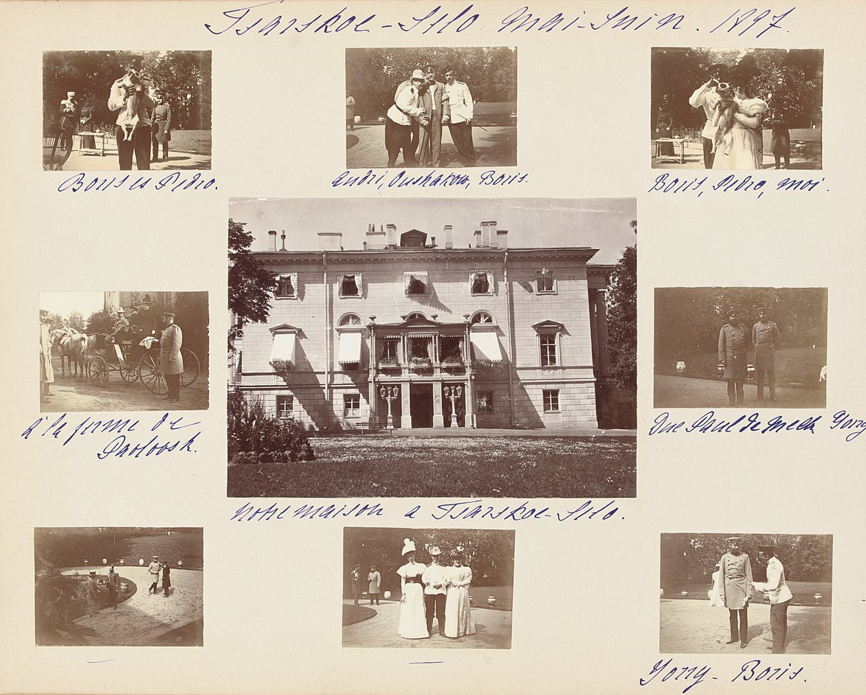 Den ryska kejserliga familjen, sida från ett fotoalbum, ca 1897-99 (s/v foto) (se även 487673-80) av Russian Photographer