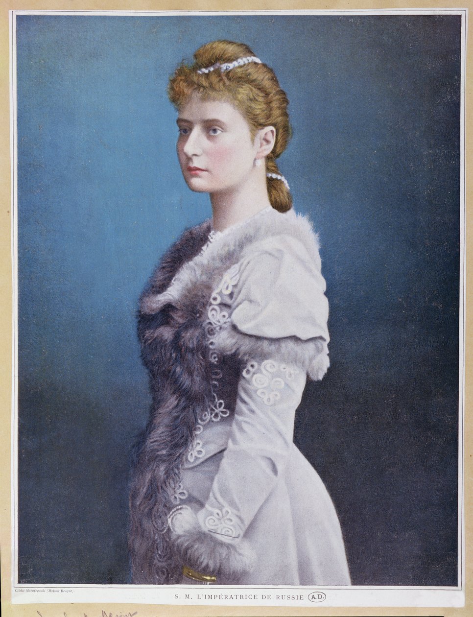 Porträtt av tsarina Alexandra Feodorovna (1872-1918) ca 1898 av Russian School