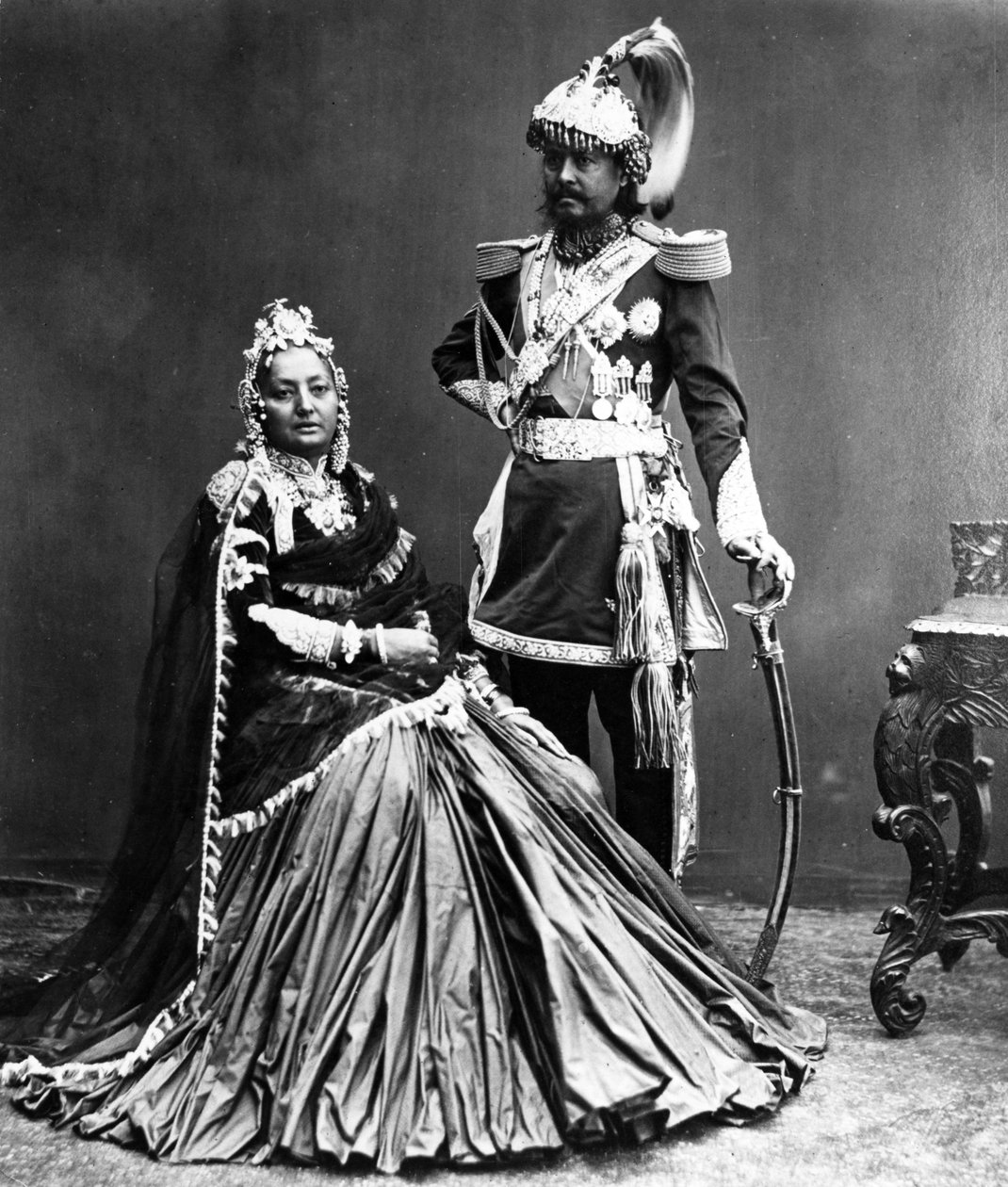 Maharaja av Nepal och hans fru, ca 1870-talet av S. and Shepherd, C. Bourne