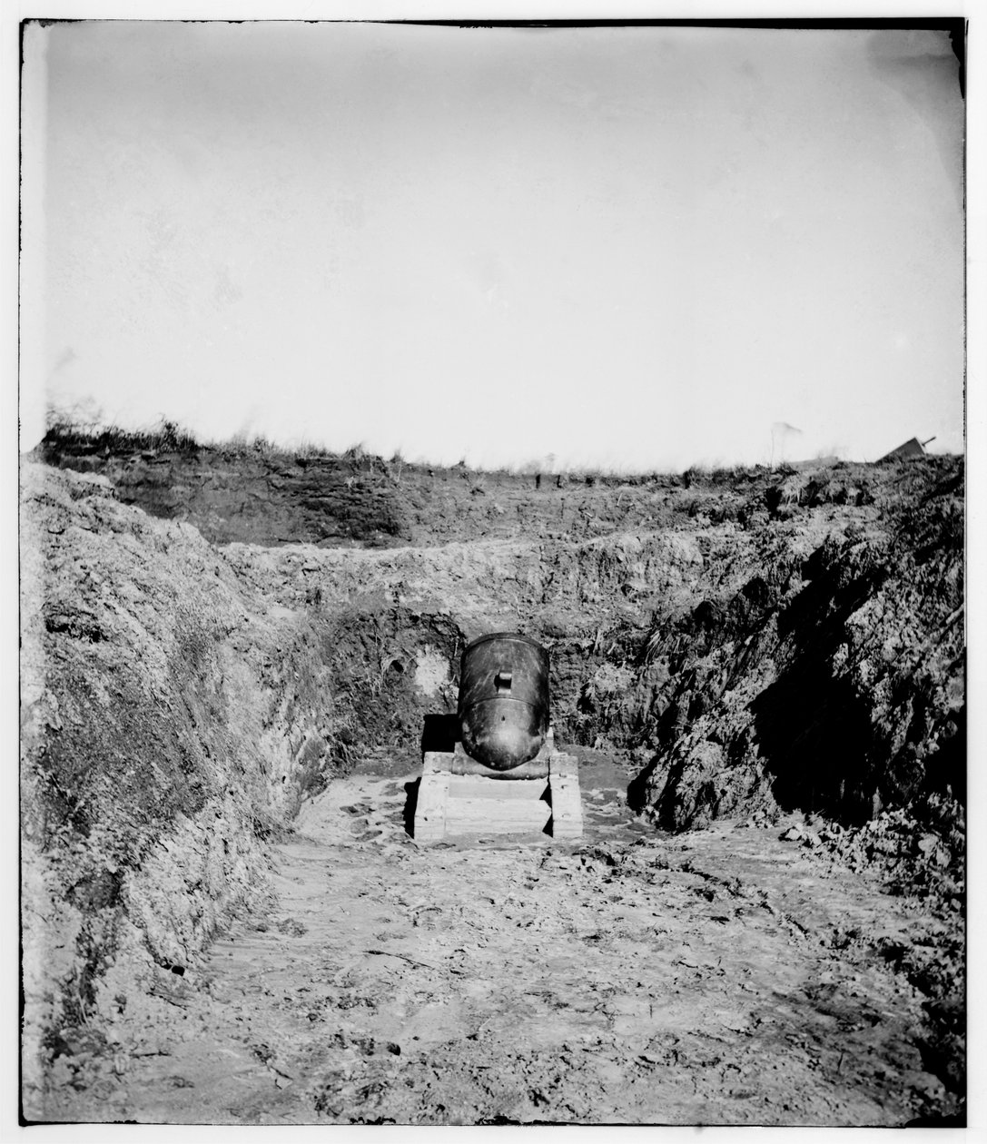 Mired Confederate mortel i Fort McAlister, nära Savannah, Georgia, 1864 av Samuel A. Cooley