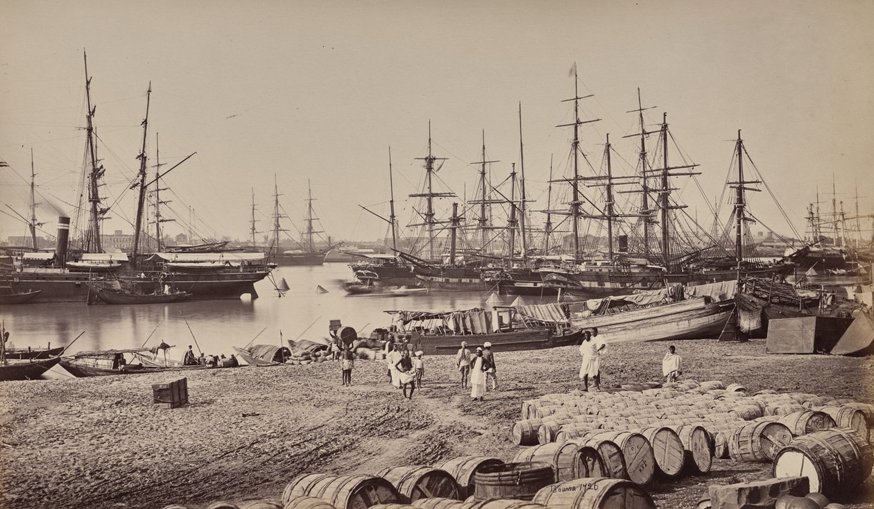 Calcutta. Tullhusets landningsplats. Fartyg på Huglifloden av Samuel Bourne