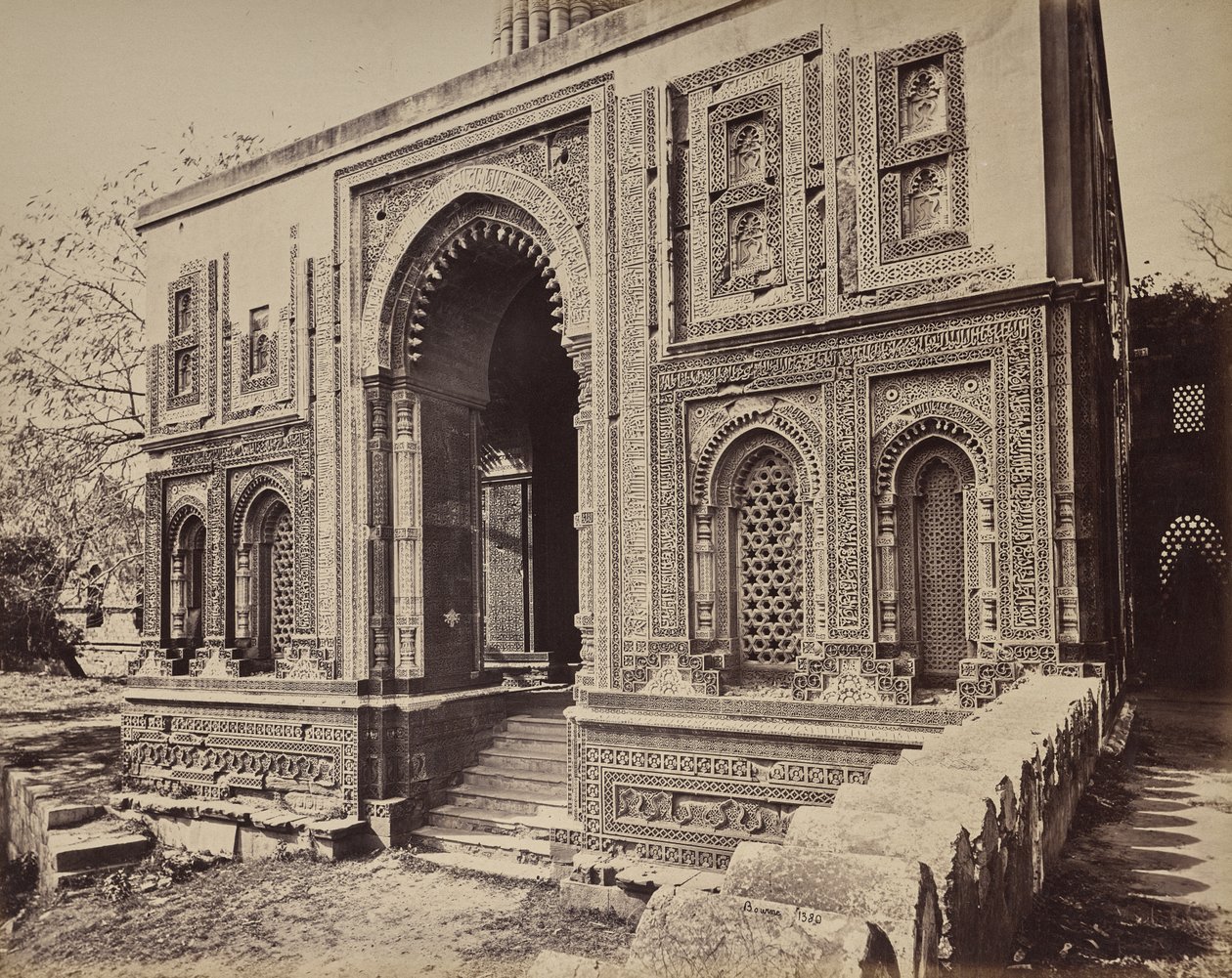 Delhi. Porten till Allahood Deens palats, Gamla Delhi av Samuel Bourne
