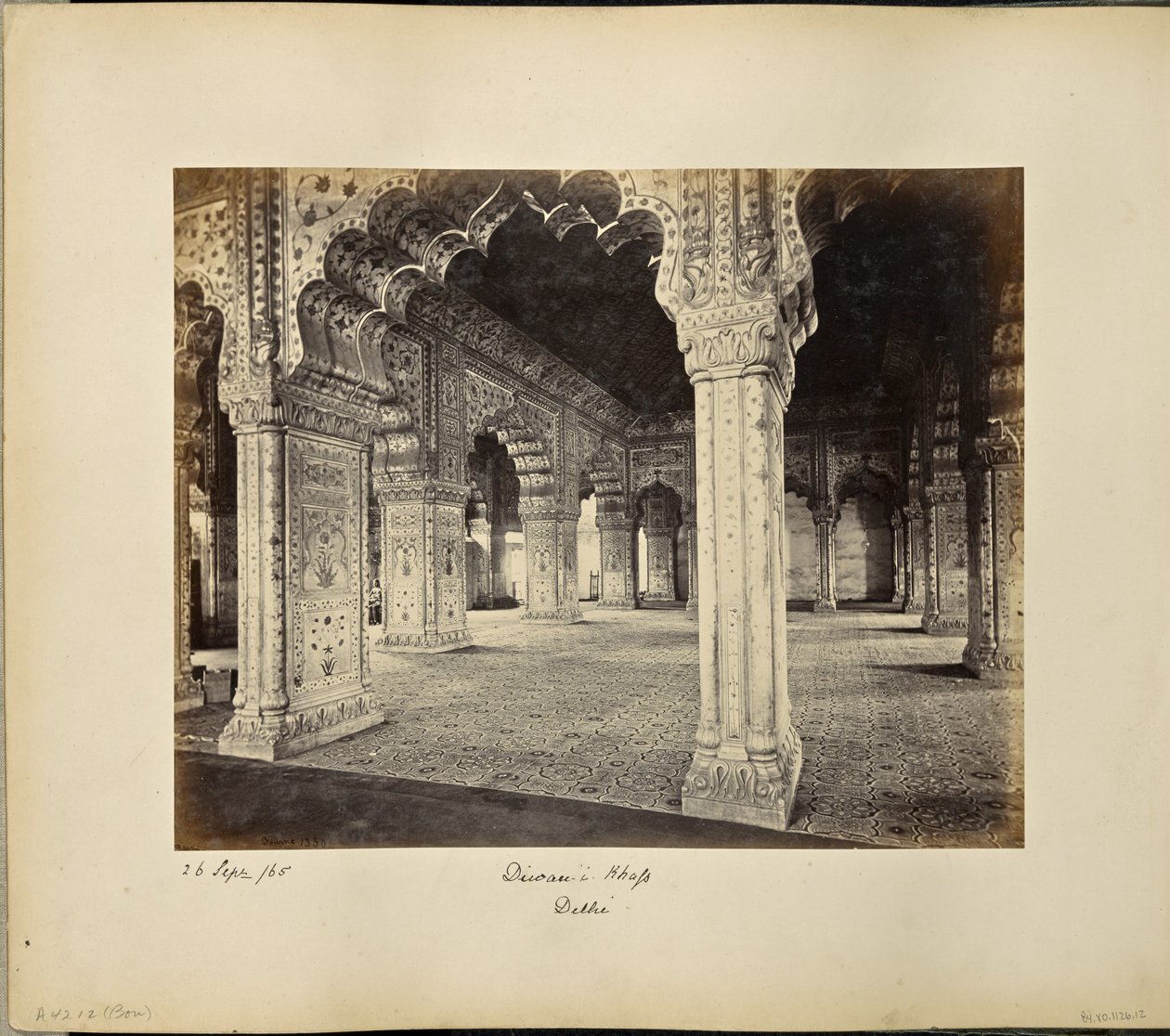 Delhi; palatset, interiör av Diwan-i-Khas av Samuel Bourne