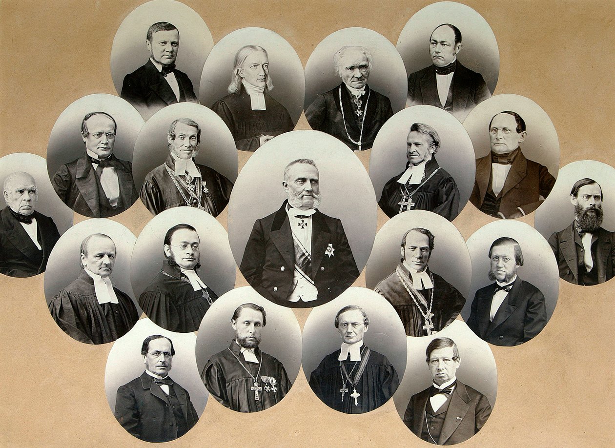 Grupp av porträtt av representanter för den katolska kyrkan i Moskva, 1860-talet. av Scherer Nabholz and Co