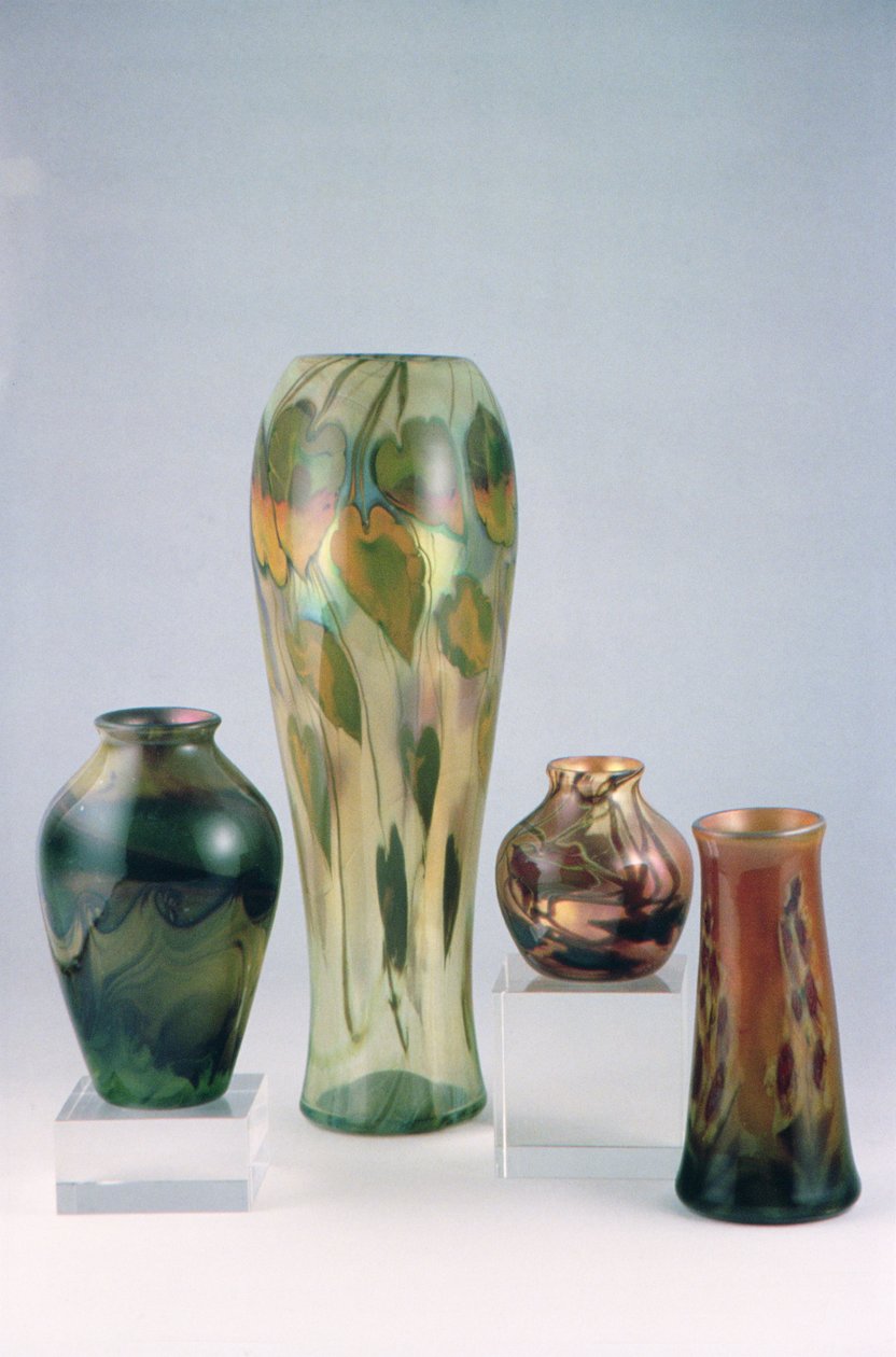 Tiffany & Co. vaser (glas) av School American