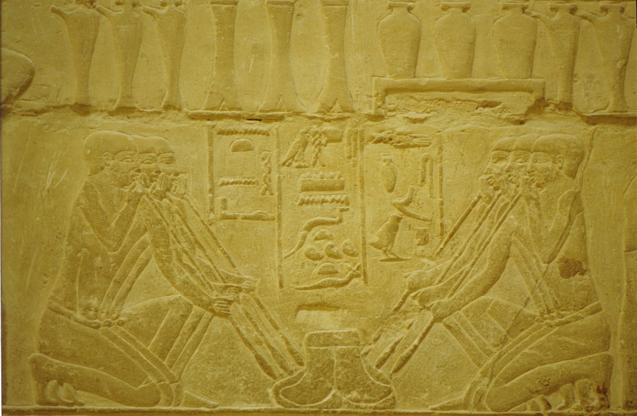 Forntida Egypten, Väggristning, Juvelerare smälter guld, Merereuka Mastaba/Tomb, 6:e dyn, Saqqara, Egypten (foto) av School Egyptian