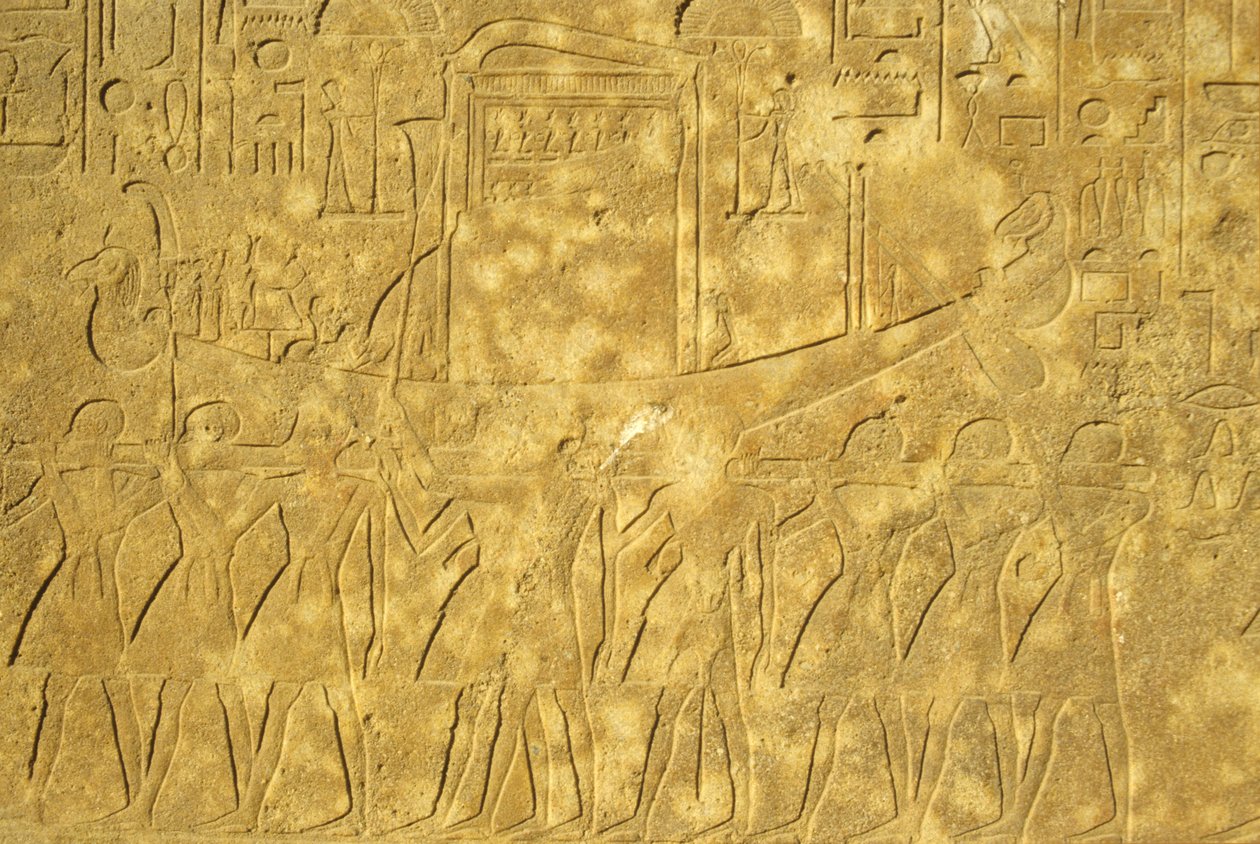 Forntida Egypten, Väggmålning/ristning, Amons heliga barock bärs från templet, Karnak-templet, Luxor (foto) av School Egyptian