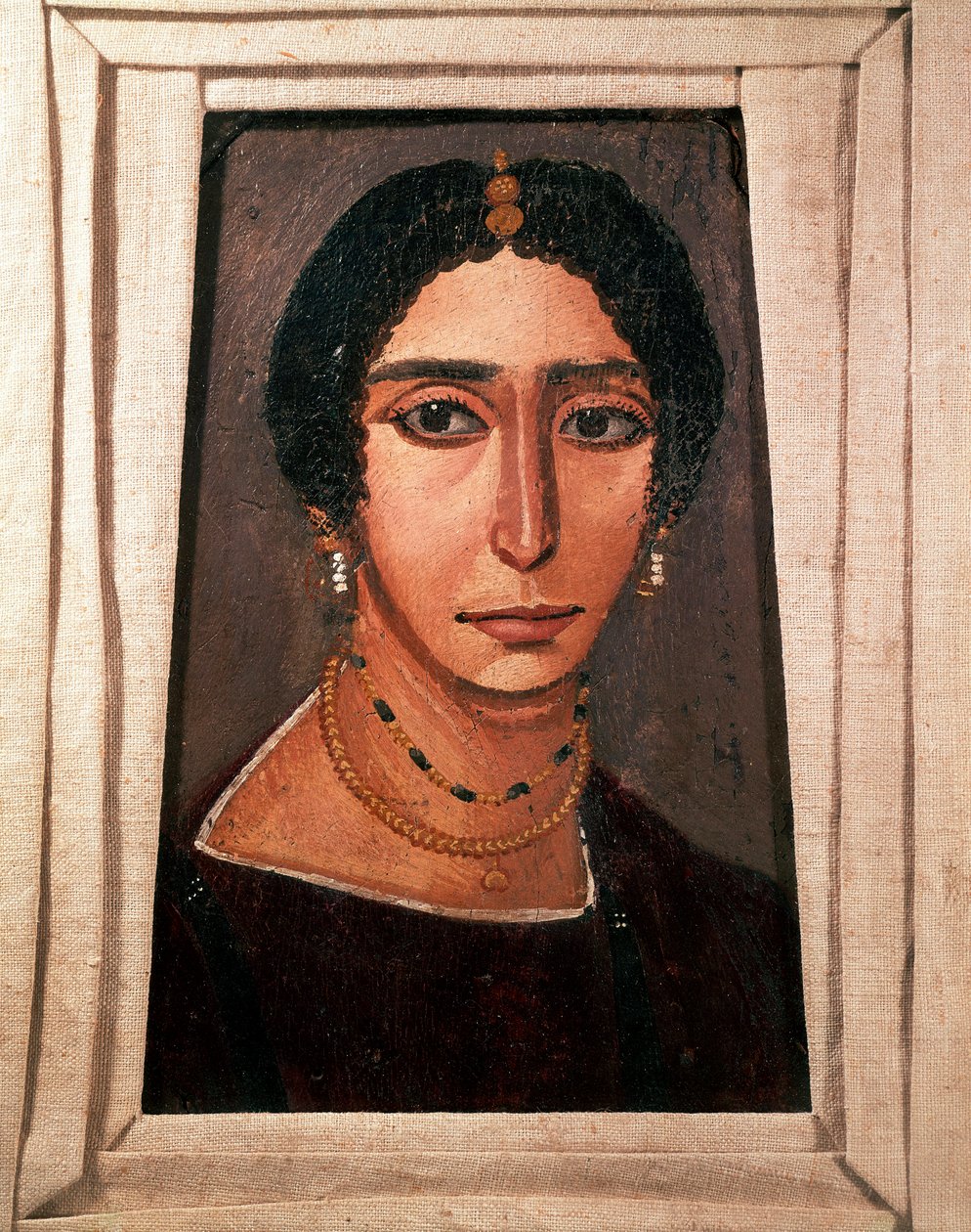 Egyptisk antikvitet: begravningsporträtt av en kvinna. Måla på trä. 2:a eller 3:e århundradet. Från Fayum (Fayum) i Egypten. Paris. Louvren av School Egyptian