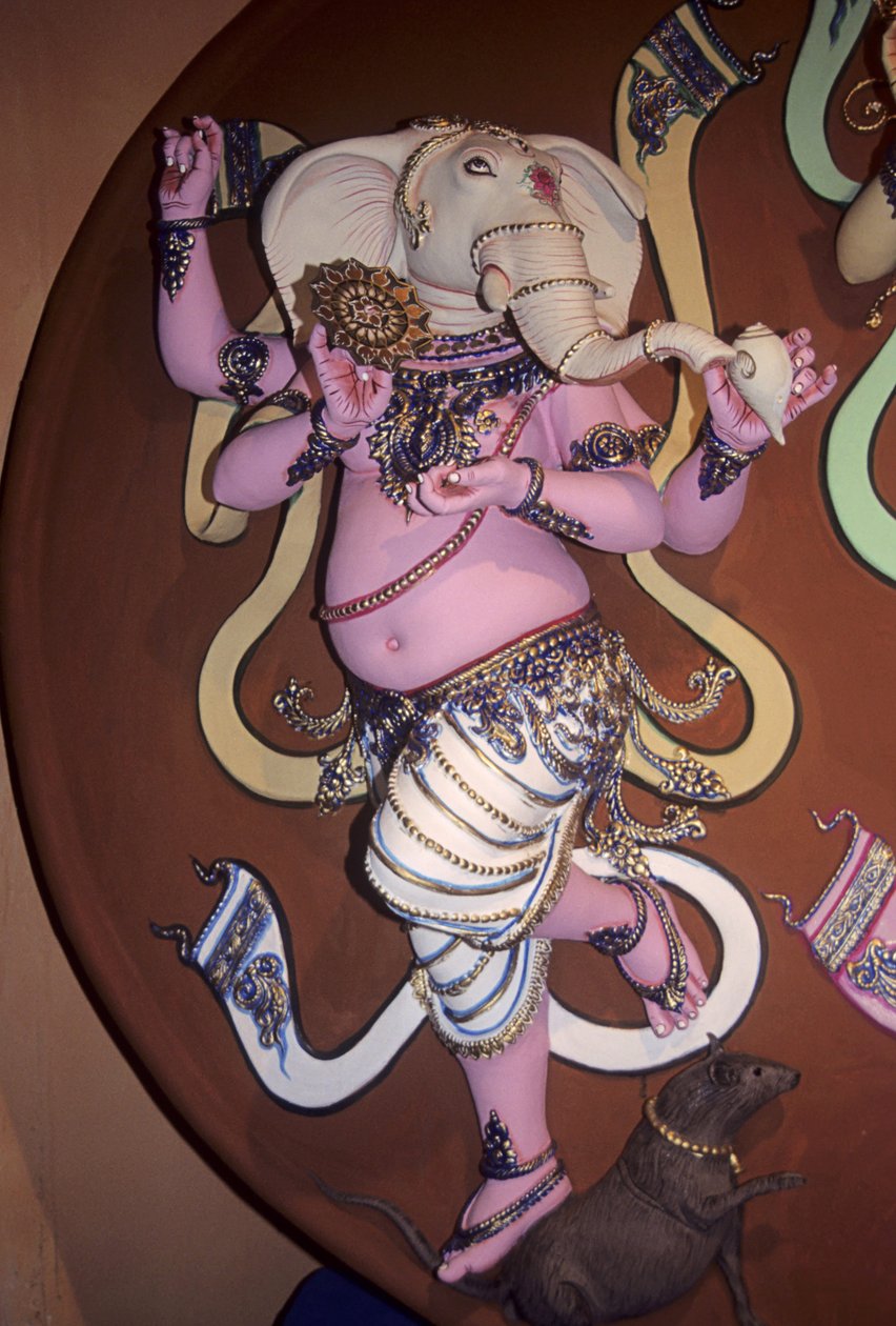 Idol av den elefanthövdade guden Ganesh (gips) av School Indian