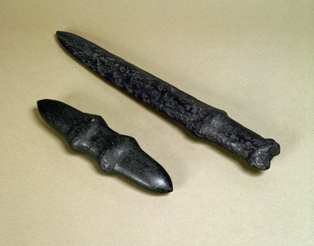 Dolkblad och stendolk, Jomon-perioden 4500-3700 f.Kr av Japanese School