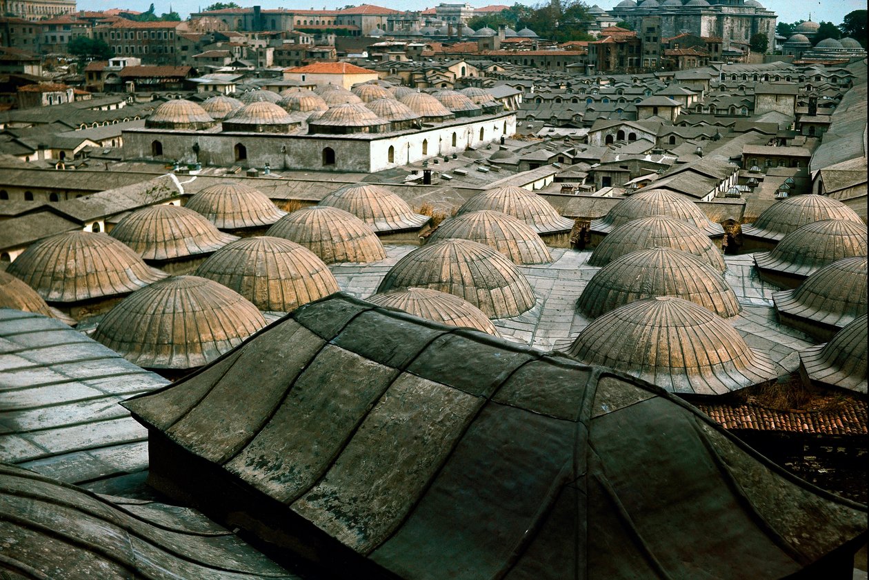 Panoramautsikt över Istanbul, med kupoler av den stora basaren av School Ottoman