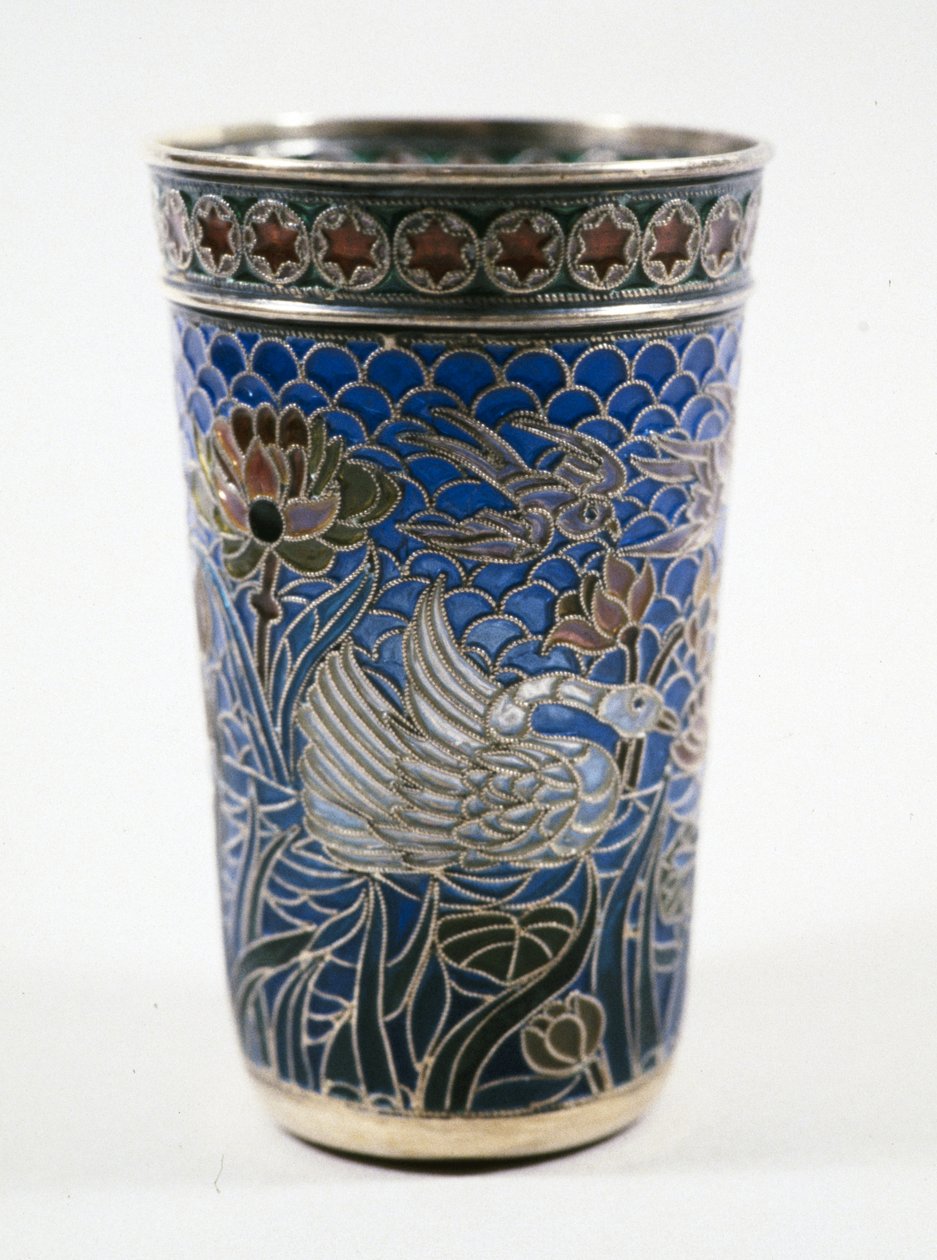 Cup, ca 1890 (emalj) av School Russian