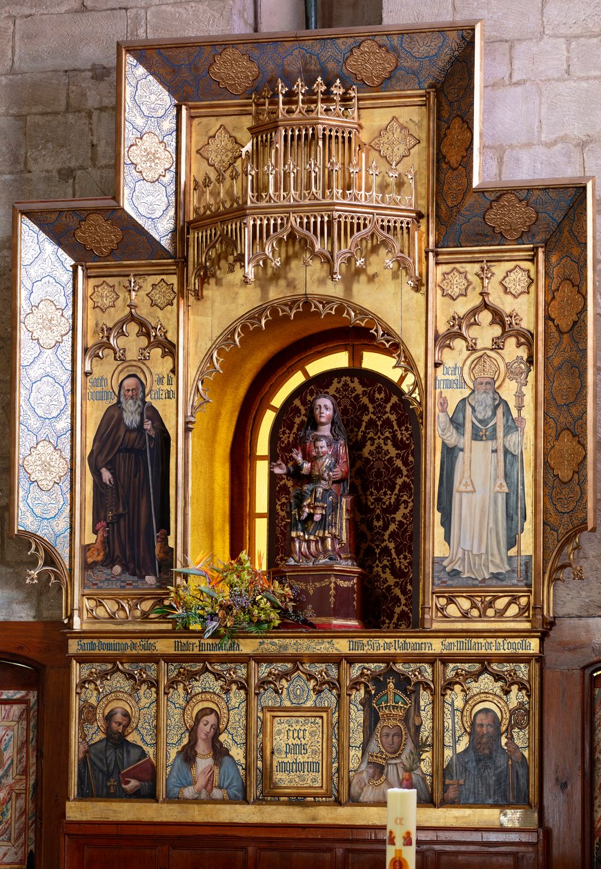 Hermitage (Hermitage av Nuestra Señora de La Plaza). Insidan. Altare (foto) av School Spanish