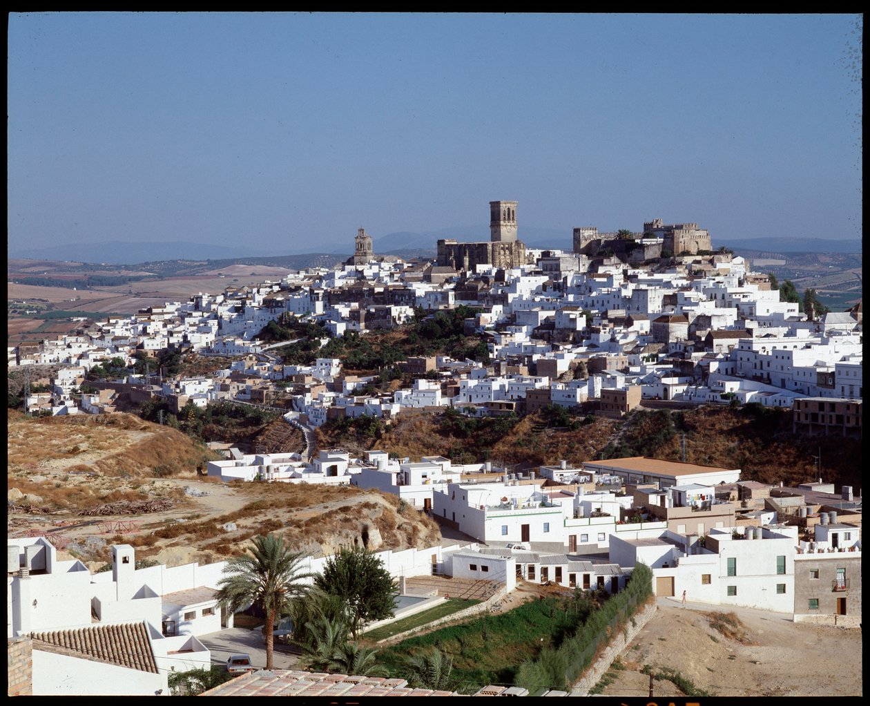 Panoramautsikt över staden Arcos de la Frontera, Andalusien, Spanien av School Spanish