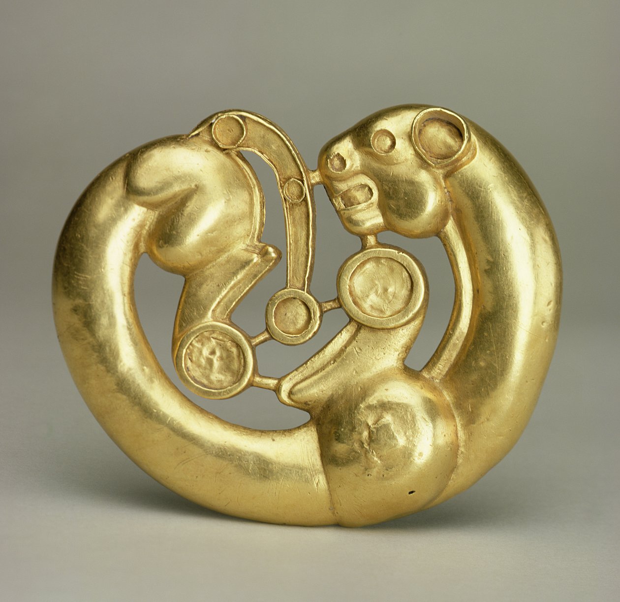 Pectoral plakett, från Peter I:s sibiriska samling, från Altai, 700-600-talet f.Kr. (guld) av Scythian