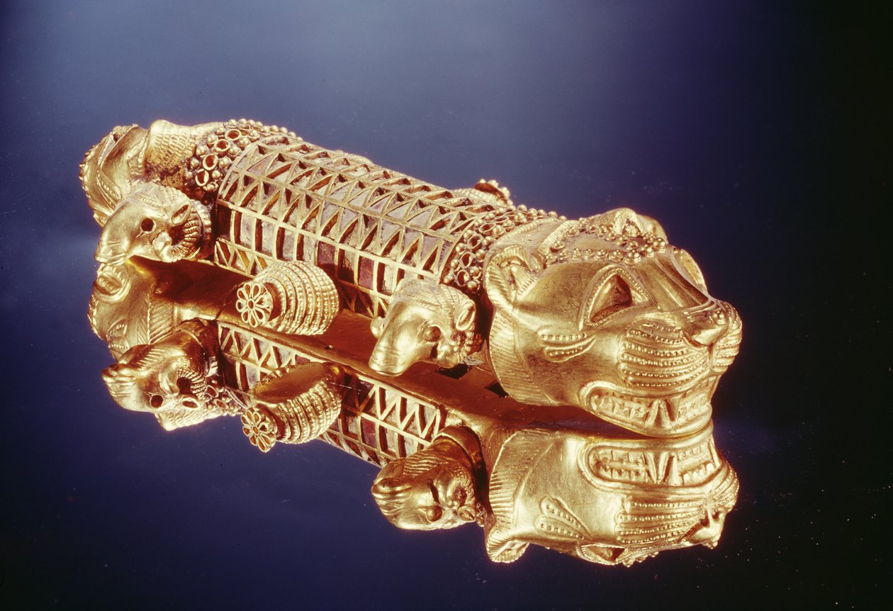 Throne arm (guld och bärnsten) av Scythian