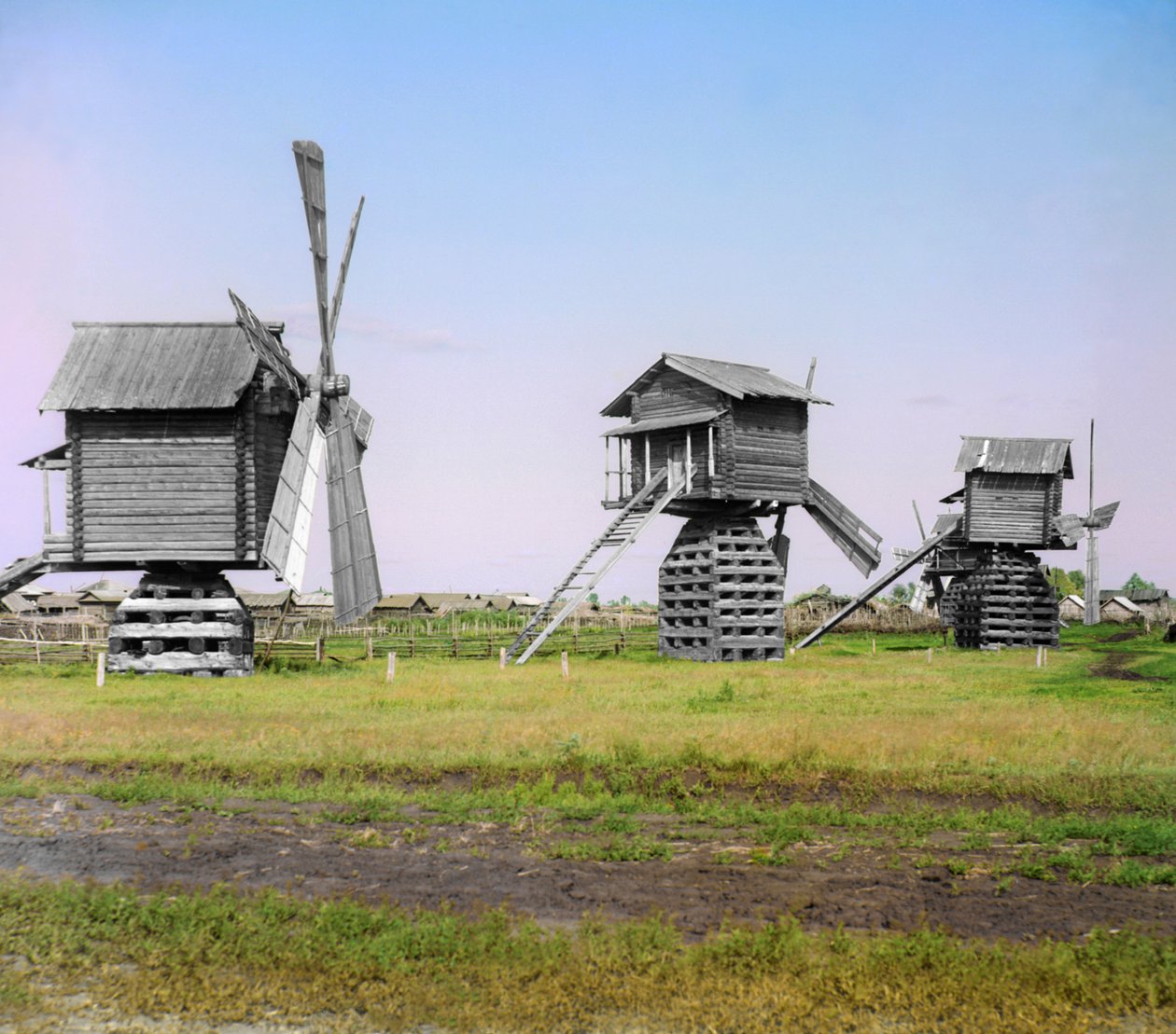 Väderkvarnar i Ialutorovsk-distriktet i Tobolsk-provinsen, Ryska riket, 1912 av Sergey Prokudin Gorsky
