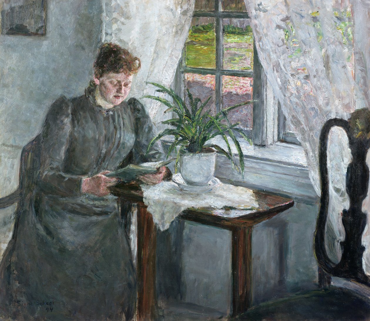 Interiör med kvinna som läser av Signe Scheel