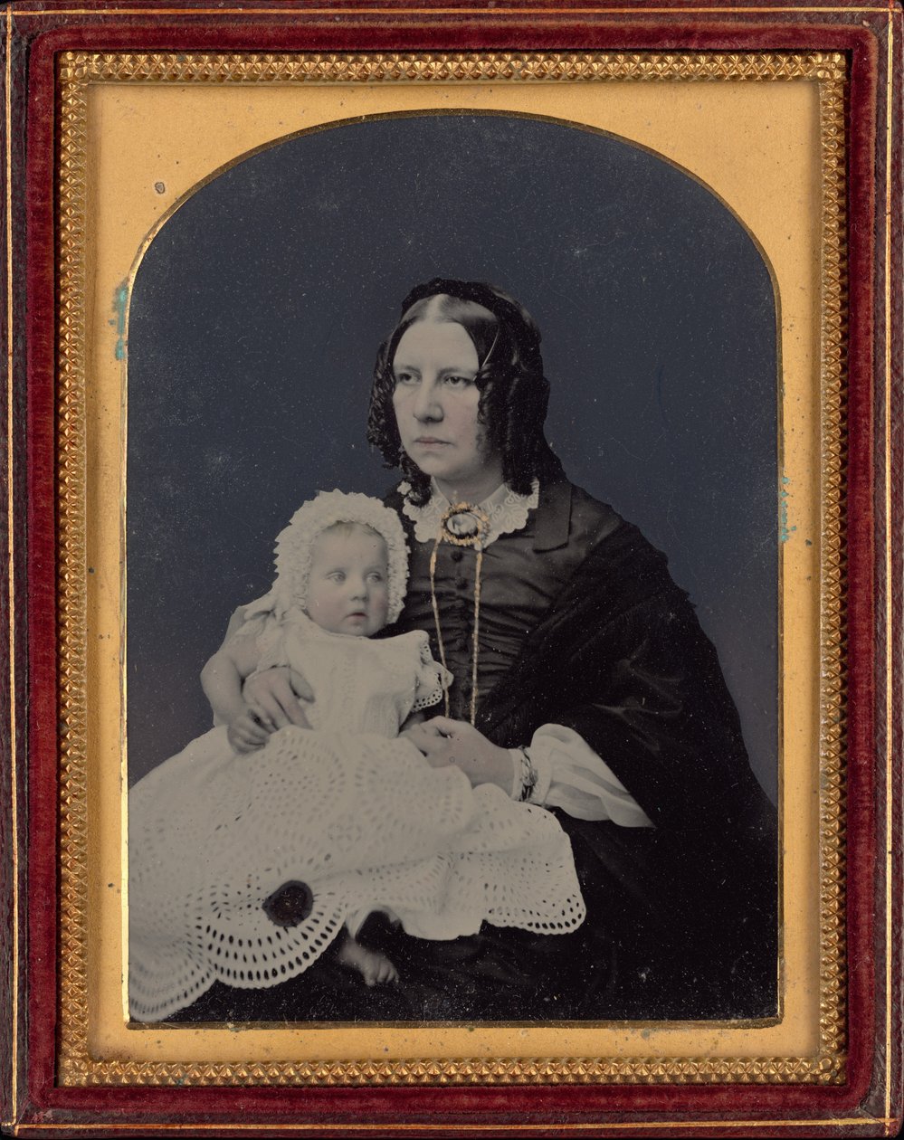 Porträtt av en kvinna och ett barn,ca. 1855 (foto) av Silas Eastham