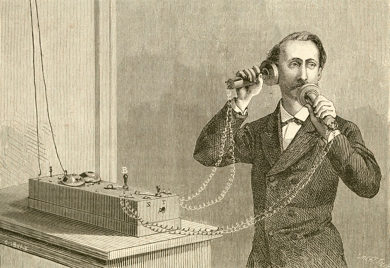 En tidig telefon. Från El Museo Popular publicerade Madrid av Spanish School